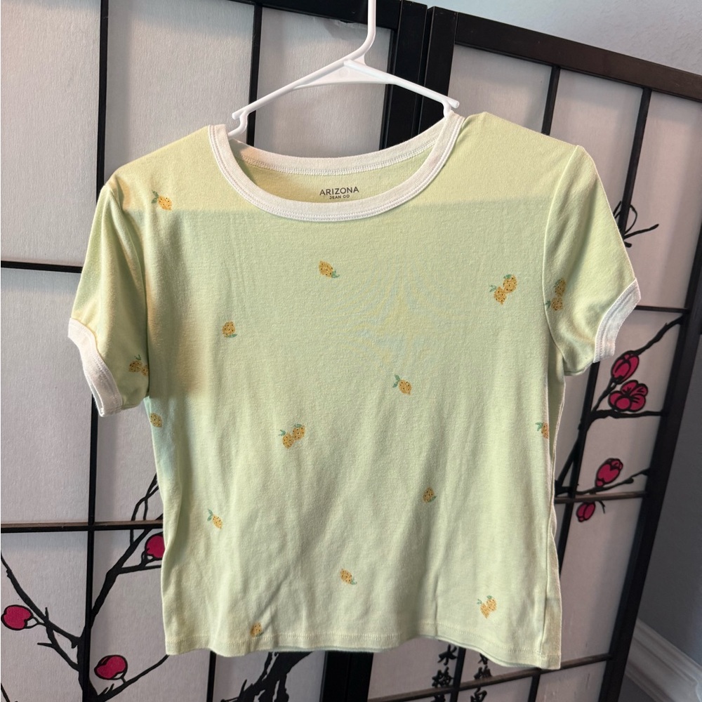 Arizona Jean Company Green Short Sleeve Tee